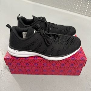 APL Women's TechLoom Pro Size 9 Black / White / Black